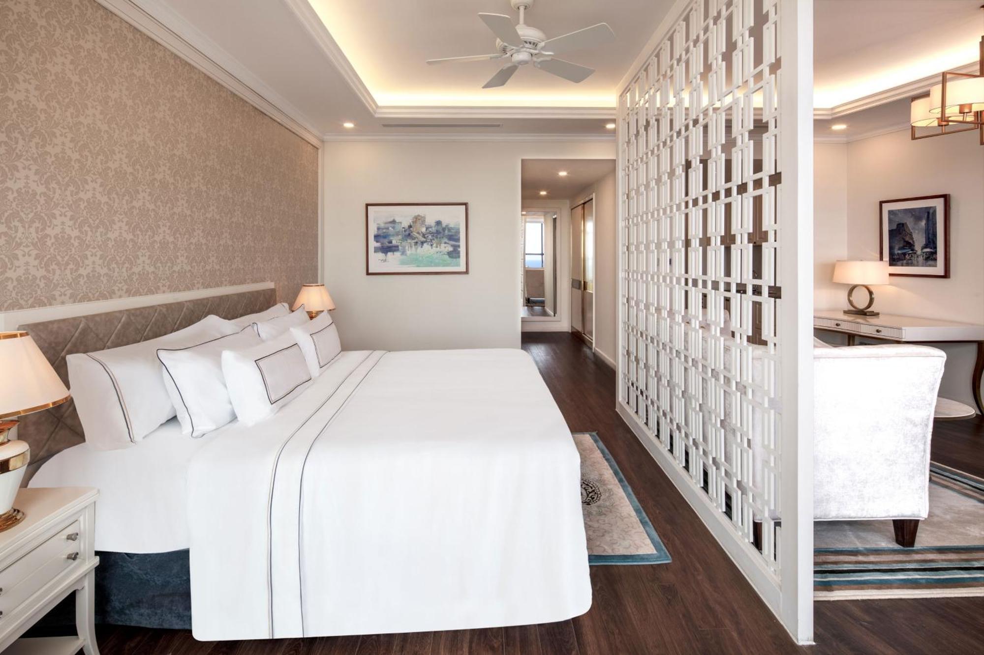 Melia Vinpearl Riverfront होटल Da Nang